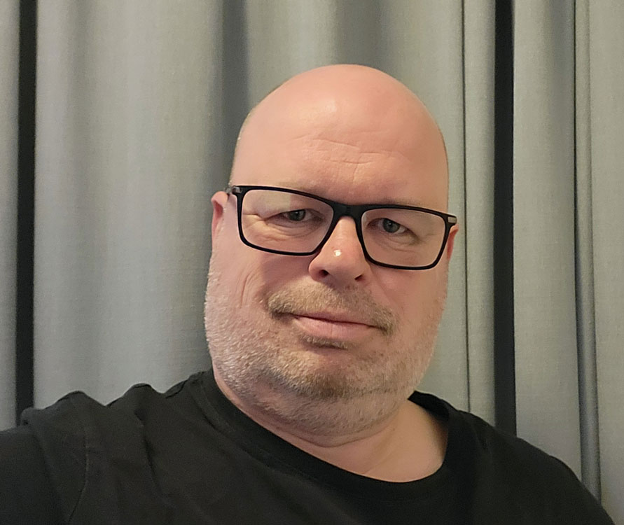 Profile Image Rob van Steenbergen