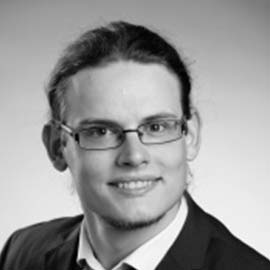 Benjamin Piontek
                            