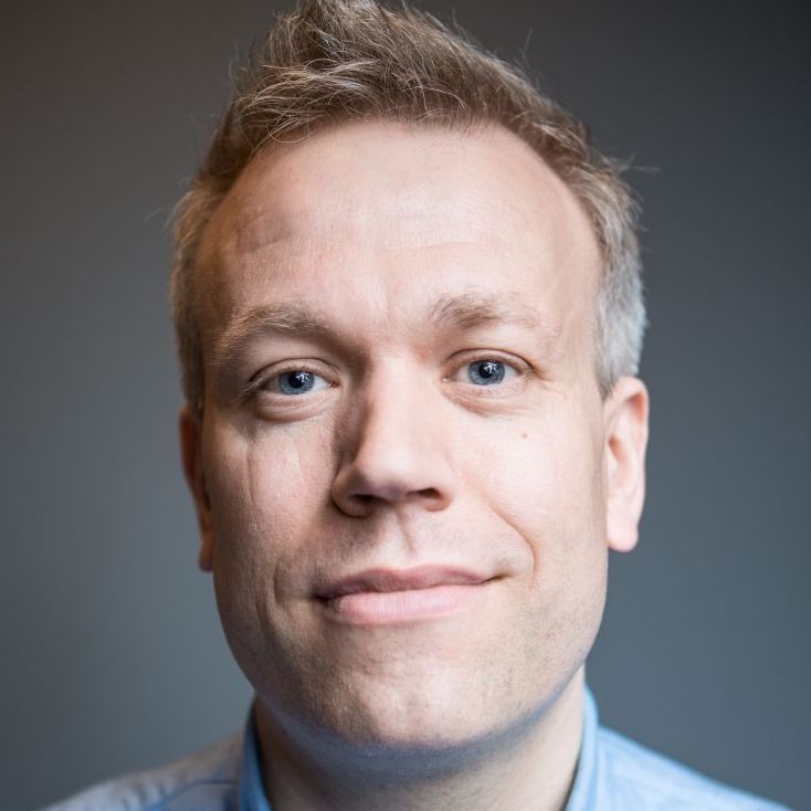 Einar Høst
                            