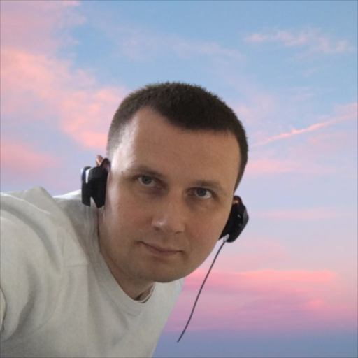 Radek Lawgmin
                            
